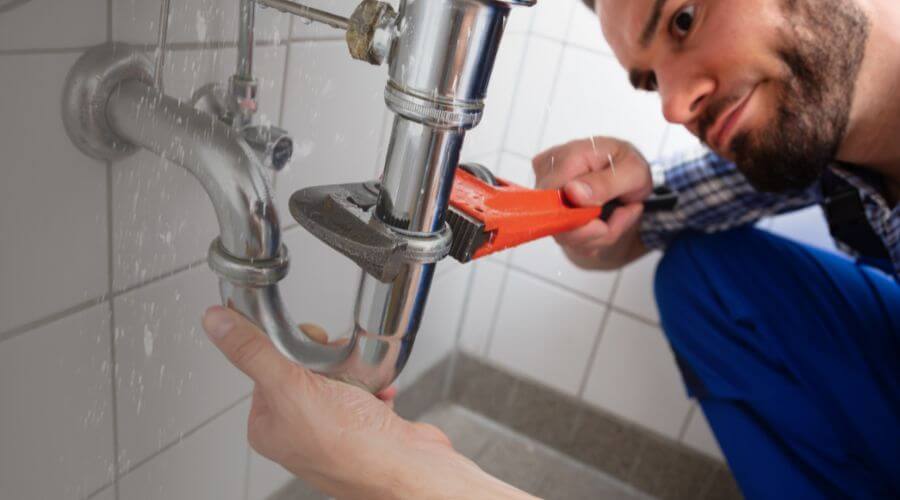 Expert burst pipe repair services in Pittsburg, NH